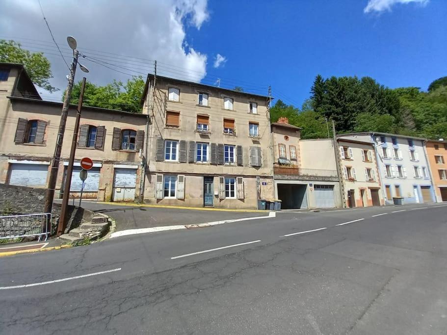 #Fer Rever 63# Spa # Thiers Exterior foto